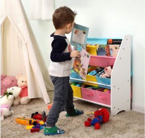 organizador de juguetes 300x285 - Tu fuente de inspiración para entretener a los niños