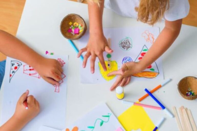 Mesa de trabajo Creatividad en Familia 768x512 - ✨Propuestas desde mi Nube✨